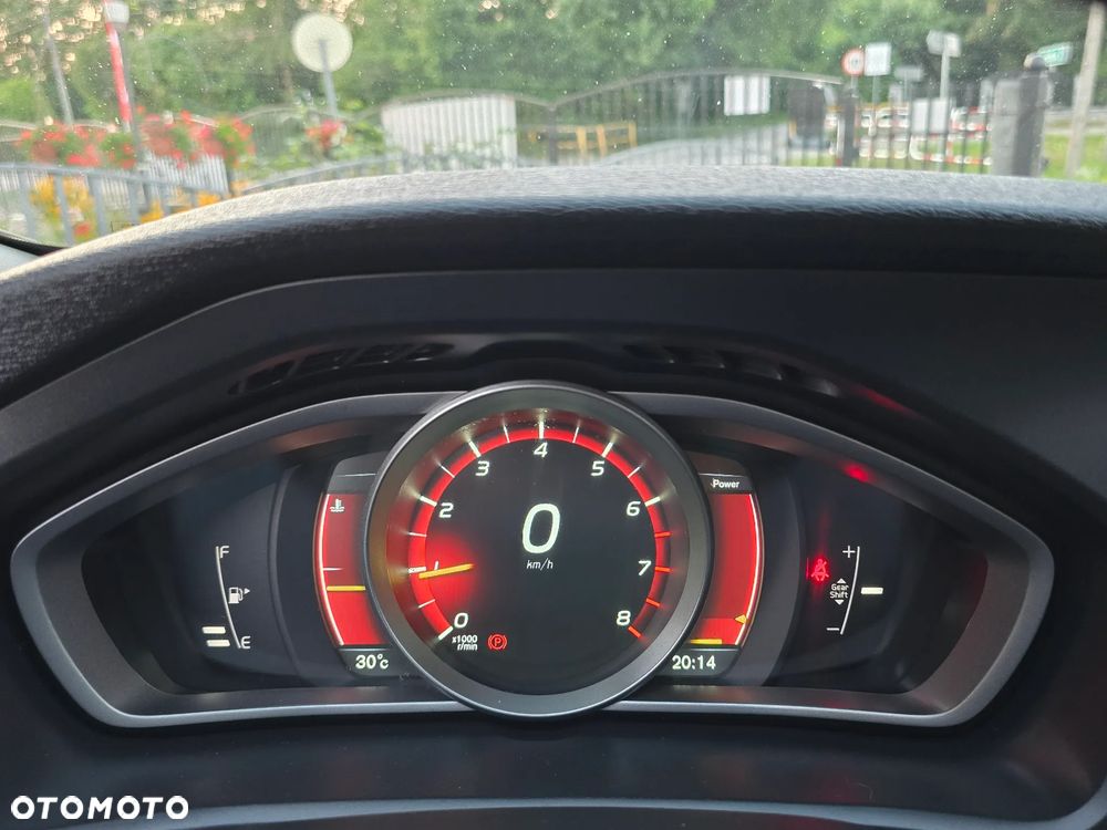 Volvo V40 T2 Drive-E Summum - 35