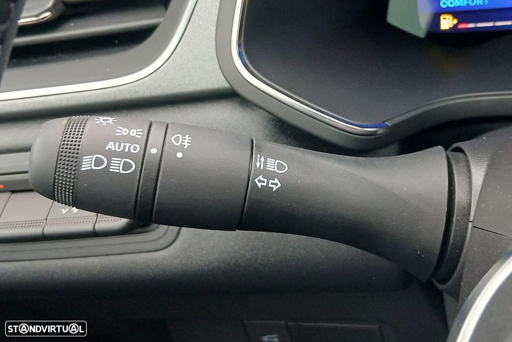 Renault Symbioz 1.3 Mild Hybrid Techno - 12