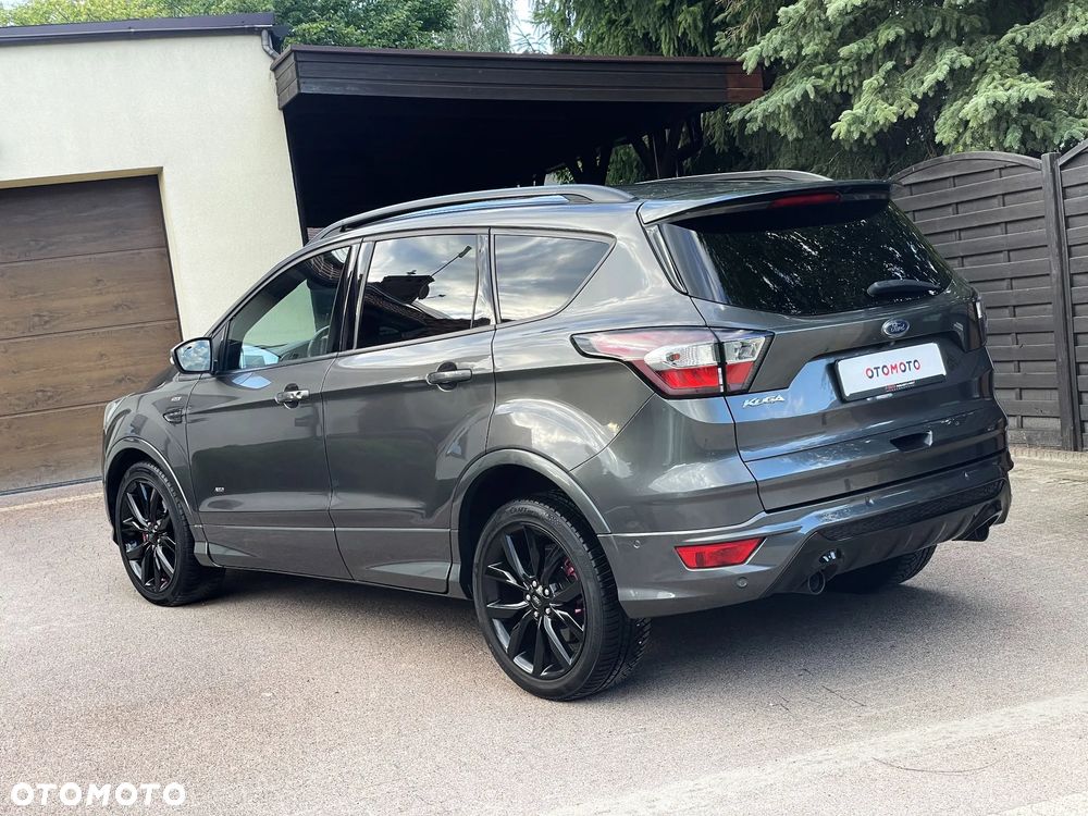 Ford Kuga 2.0 TDCi 4x4 ST-Line - 23