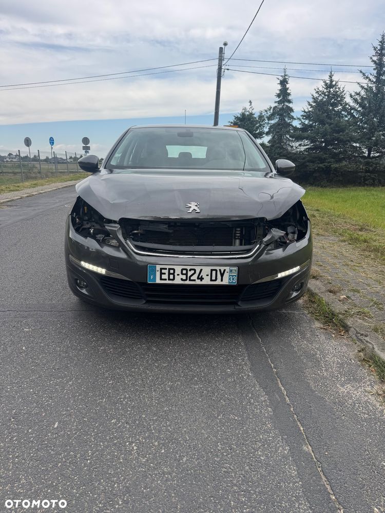 Peugeot 308 1.6 BlueHDi Style S&S - 12