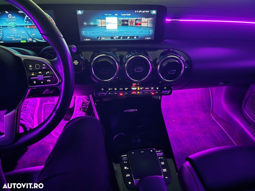 Mercedes-Benz CLA - 26