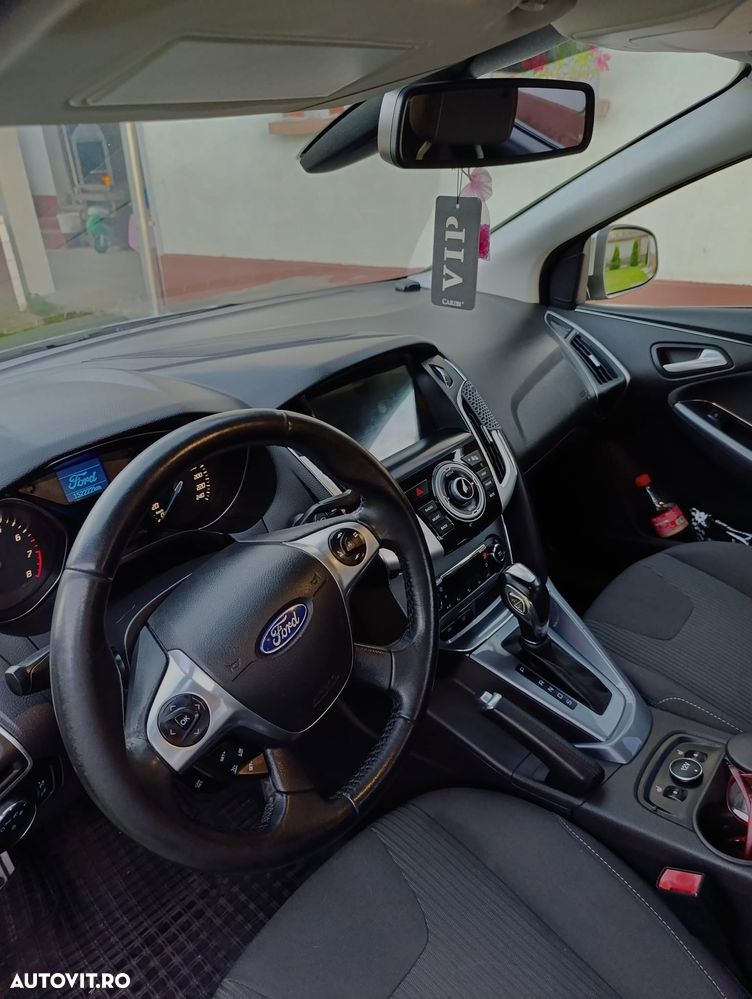 Ford Focus - 2
