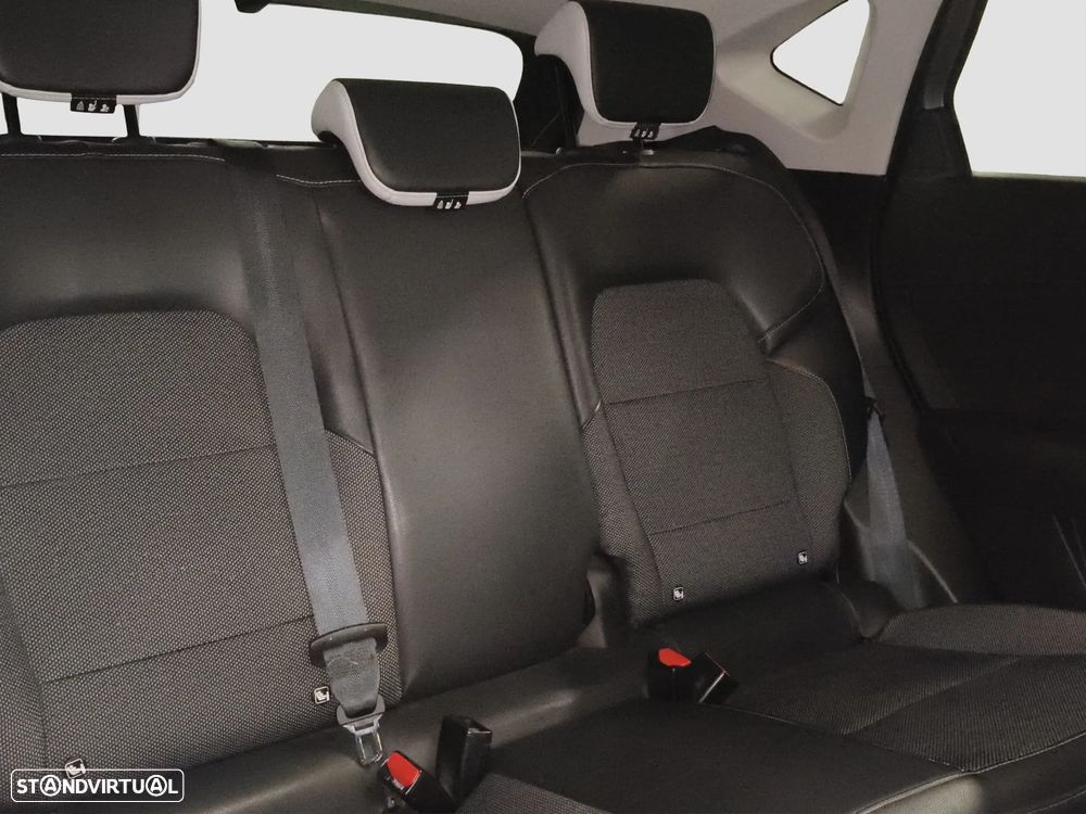 Renault Captur 1.0 TCe Techno - 40