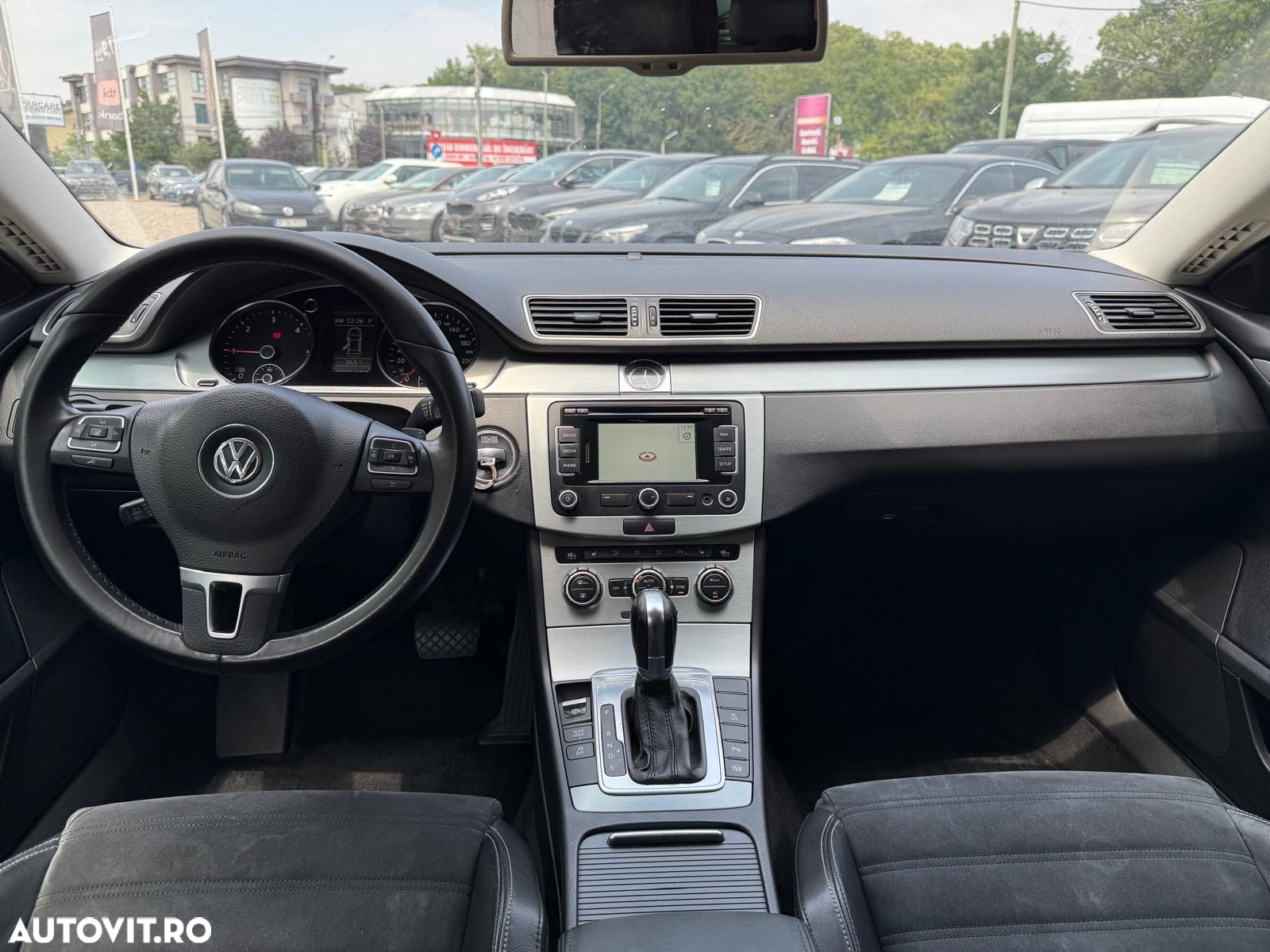 Volkswagen Passat CC 2.0 TDI DSG - 5