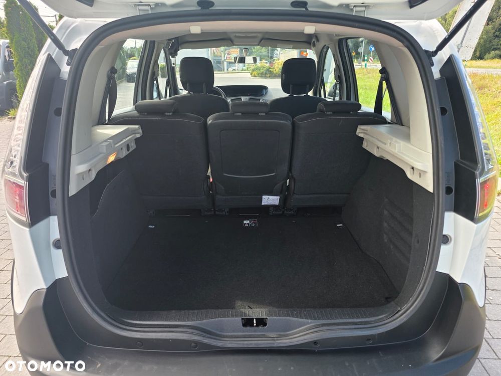 Renault Scenic - 23