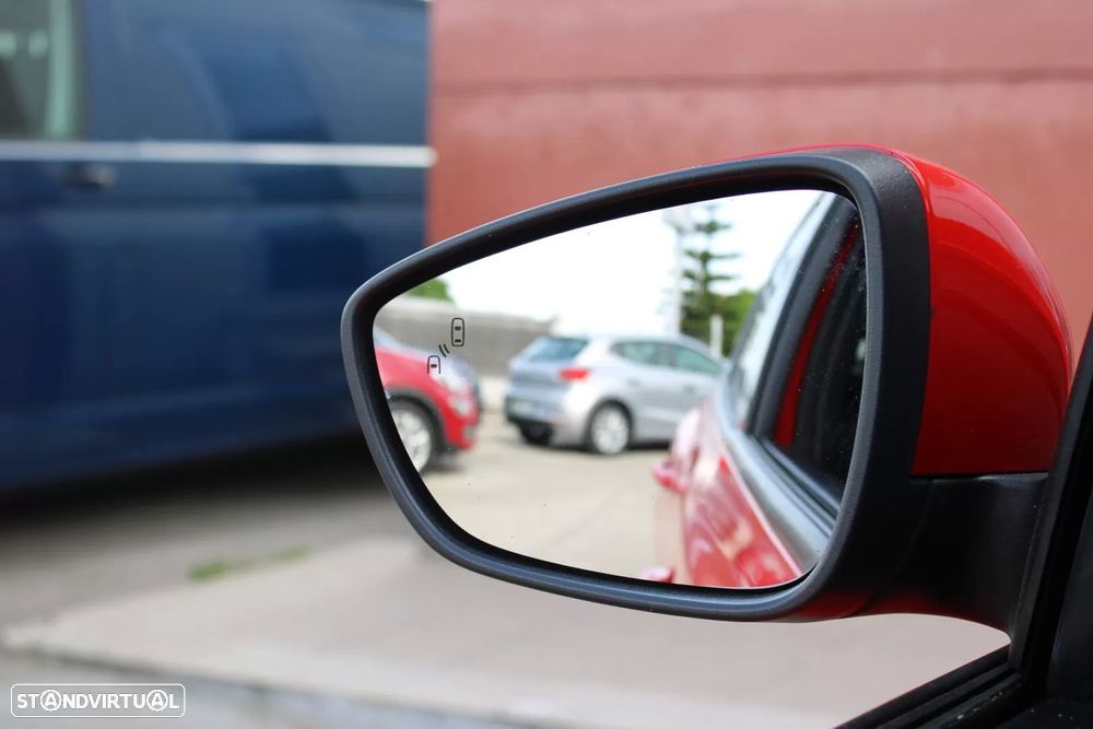 Ford Focus SW 1.5 TDCi EcoBlue ST-Line - 24