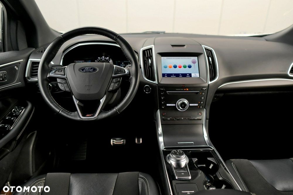 Ford Edge - 33
