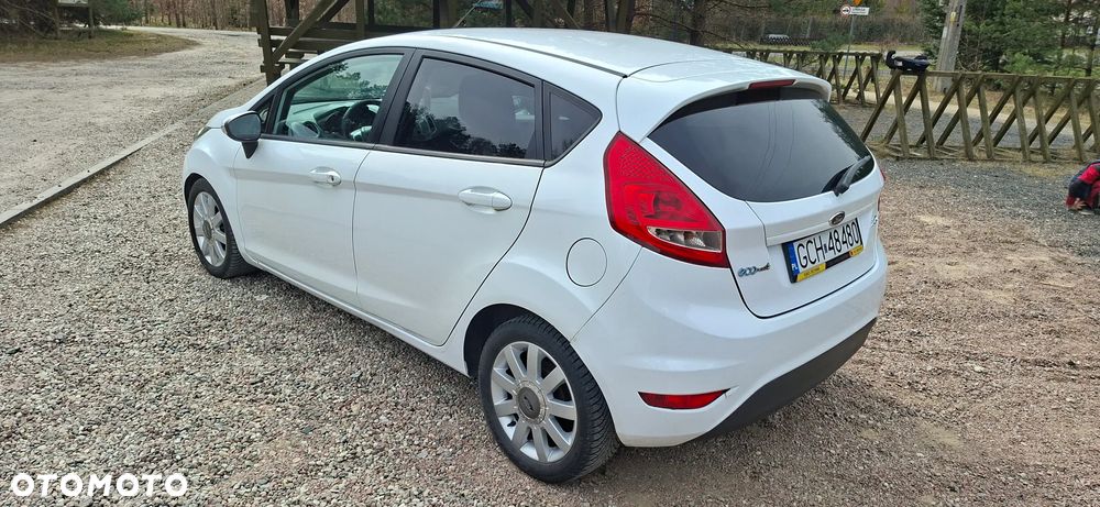 Ford Fiesta 1.6 TDCI Connection - 3