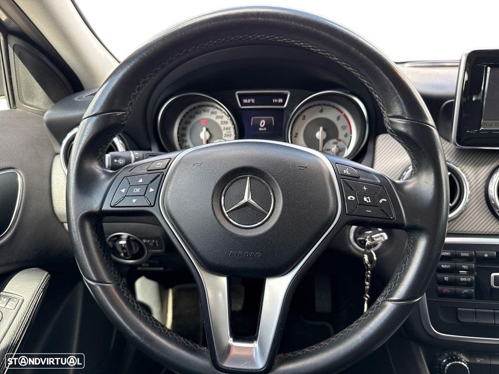Mercedes-Benz GLA 180 CDI Style - 13