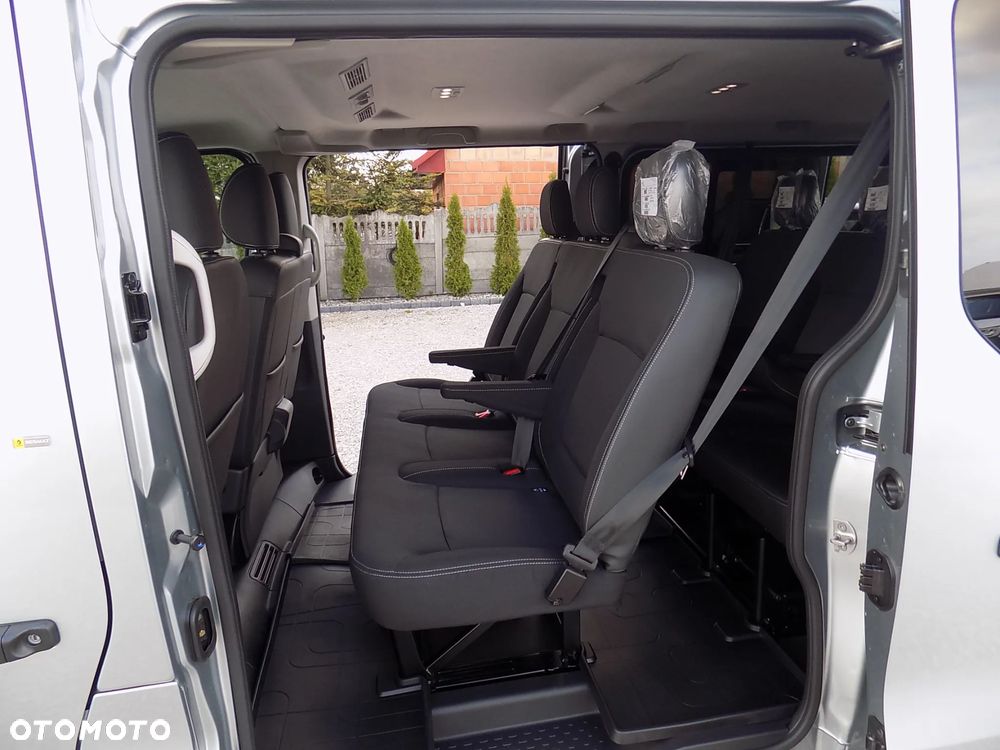 Renault Trafic 2.0 dCi Escapade EDC - 32