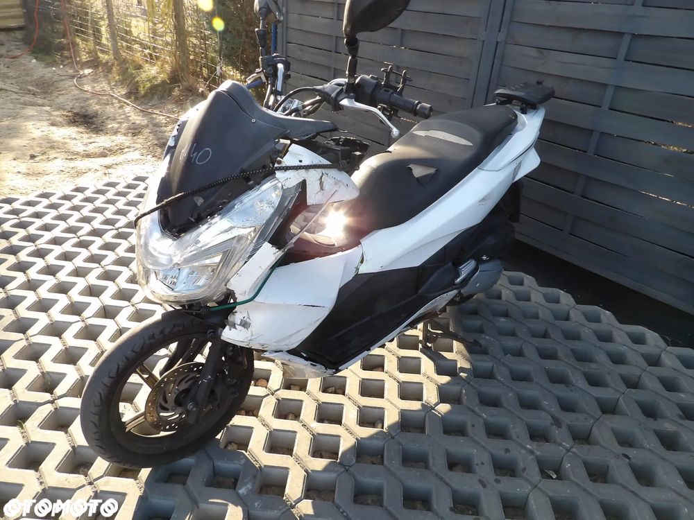Honda PCX - 7