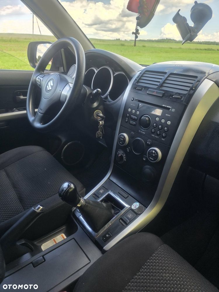 Suzuki Grand Vitara - 6