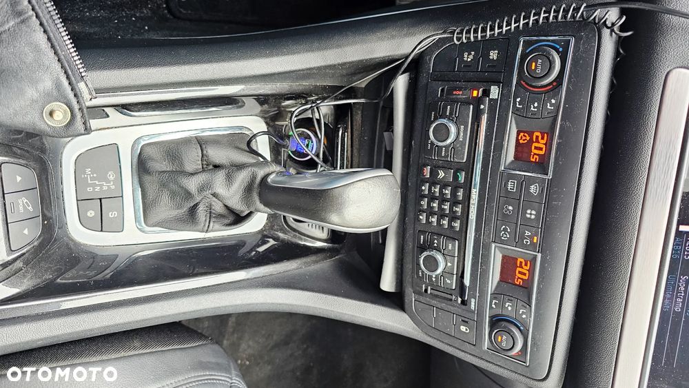 Citroën C5 V6 HDi 205 Biturbo FAP Exclusive - 17