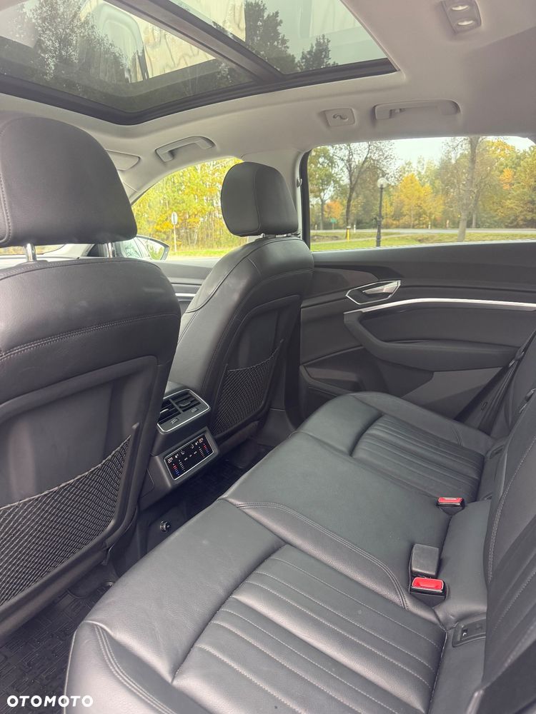 Audi e-tron 50 Quattro S Line - 21