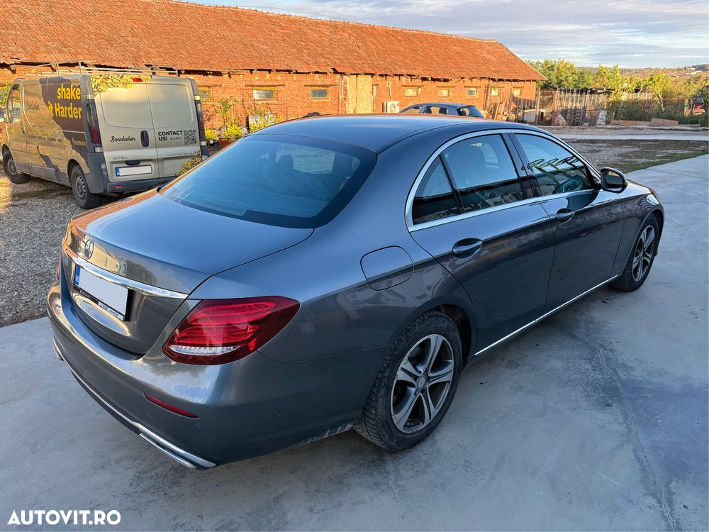 Mercedes-Benz E 2016 photo 5