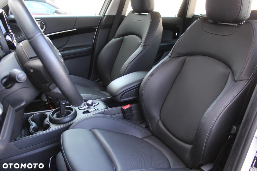MINI Countryman - 8