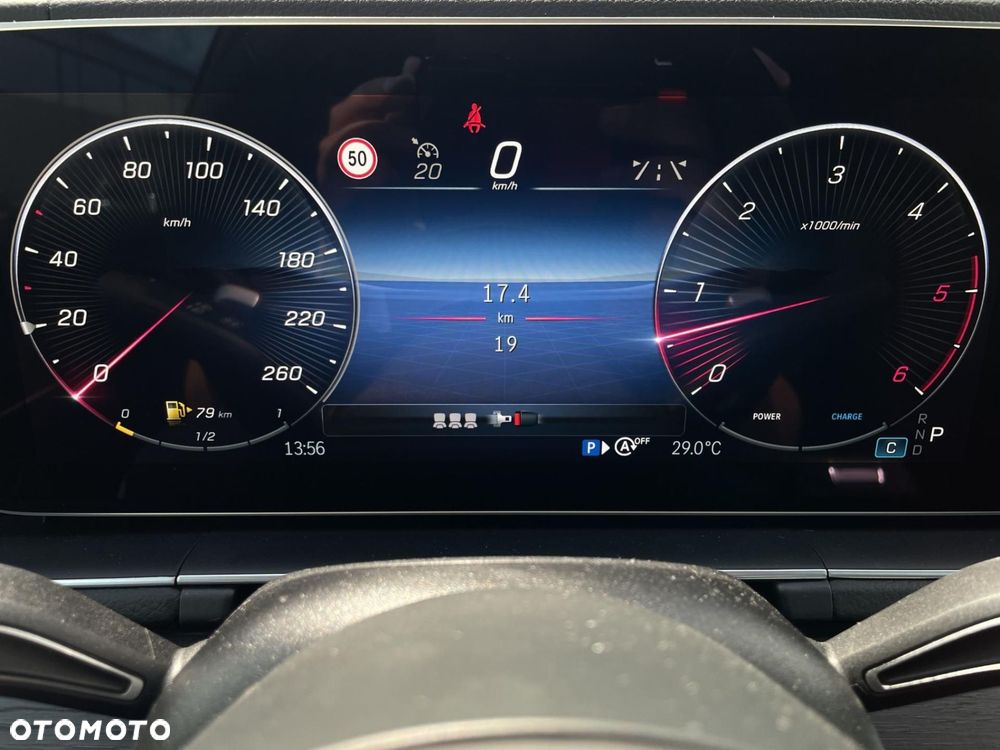 Mercedes-Benz GLE - 21