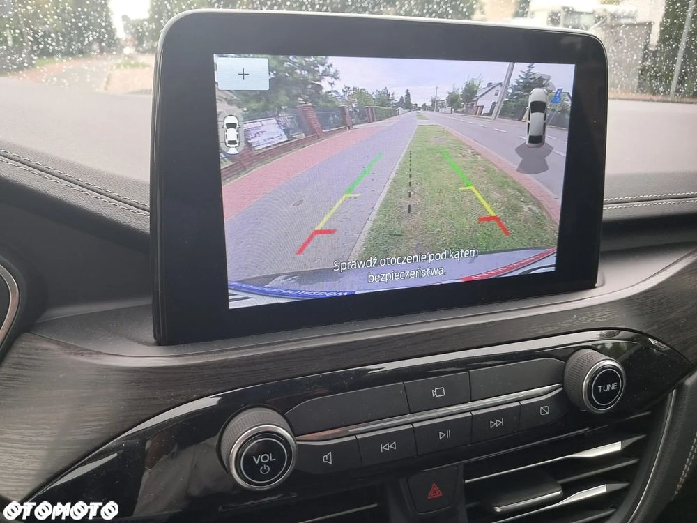 Ford Kuga 2.5P PHEV FWD Vignale - 30