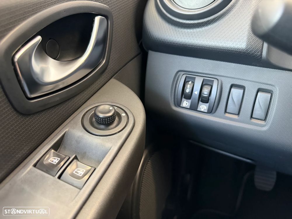 Renault 1.5 DCI AC Van - 23