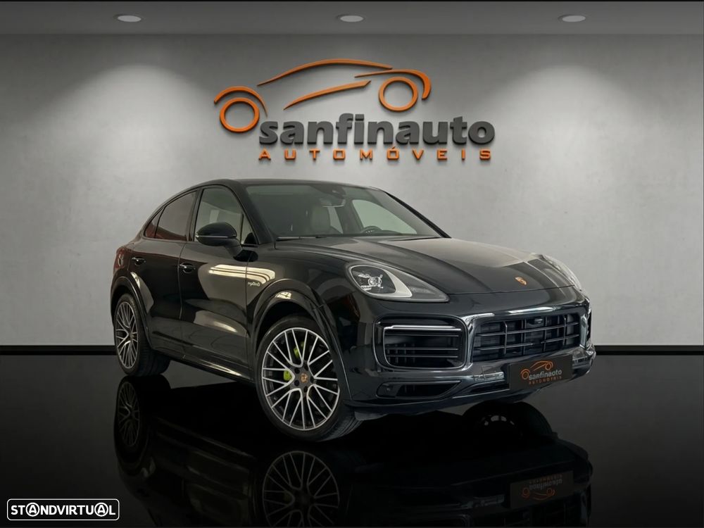 Porsche Cayenne Coupé E-Hybrid Platinum Edition - 15