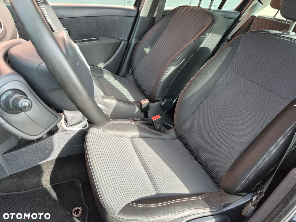 Renault Clio 1.2 16V Life - 5