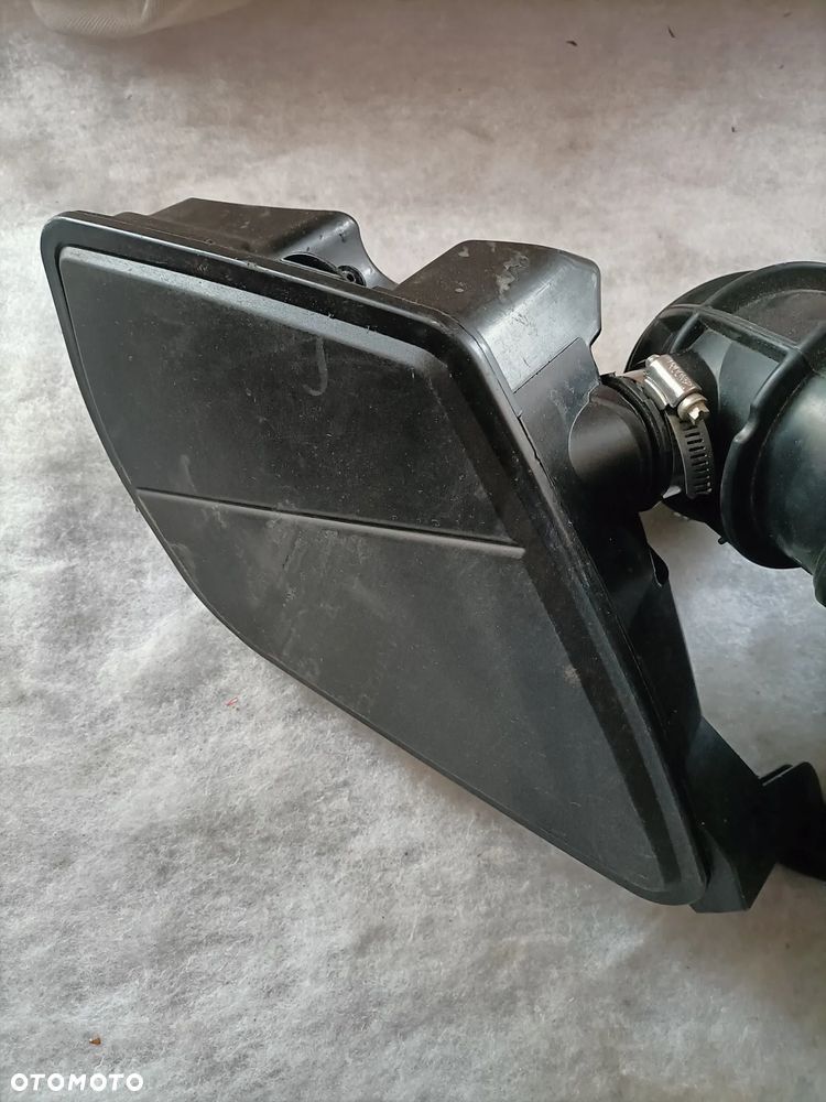 OBUDOWA FILTRA POWIETRZA  REZONATOR BMW G30 G31 G11 G12 G01 G01 8620473 8612084 - 3
