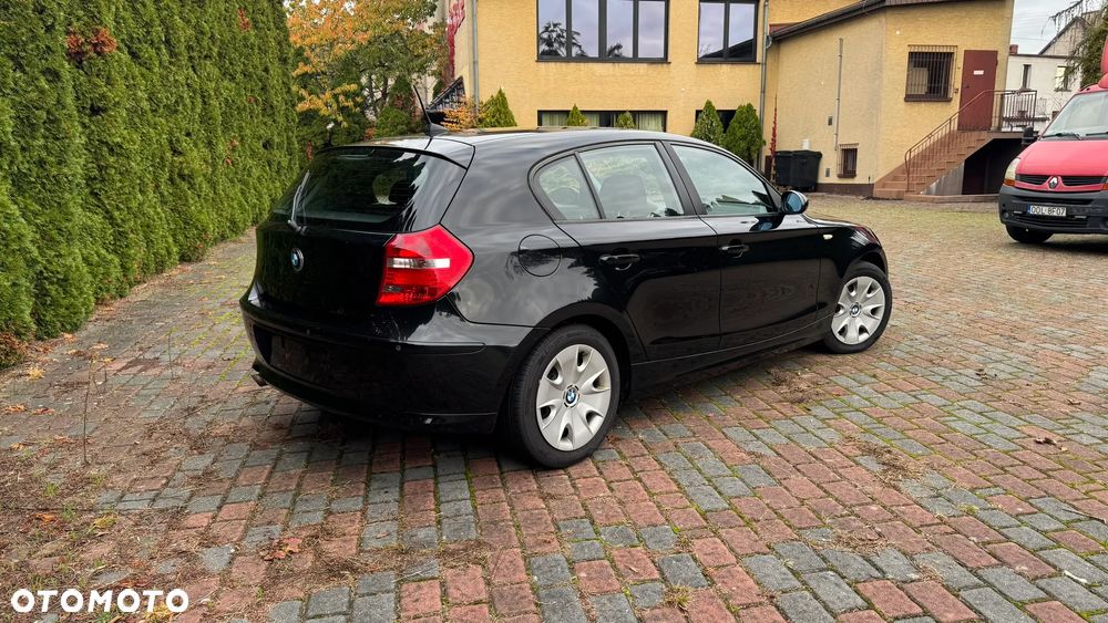 BMW Seria 1 118d - 6