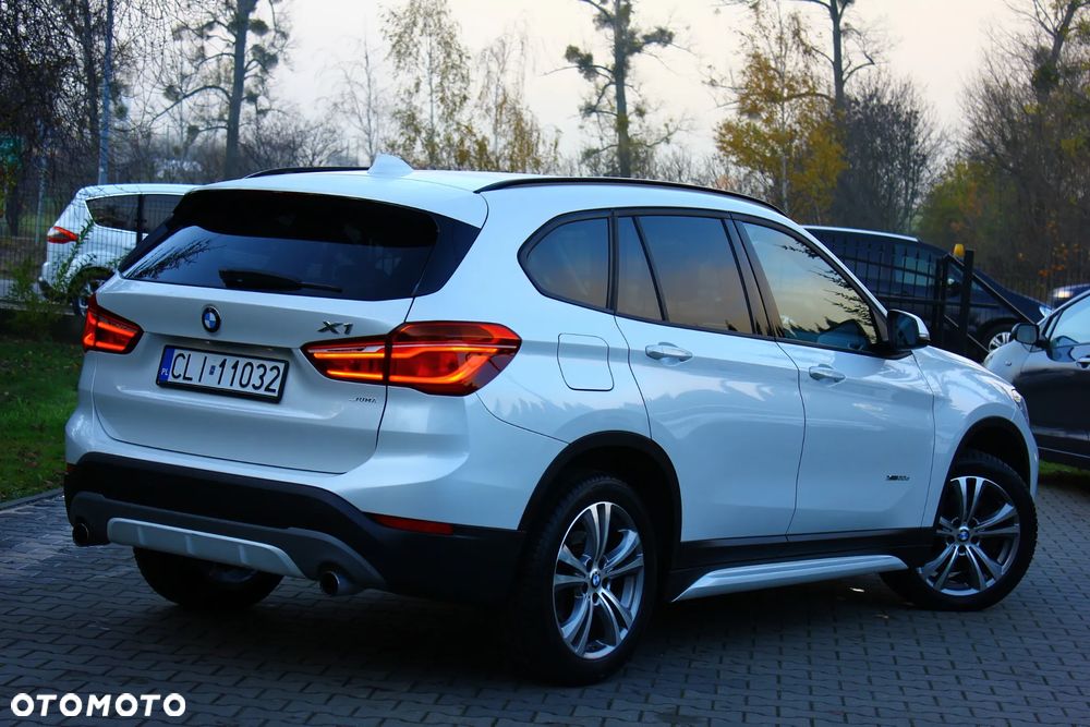 BMW X1 - 10