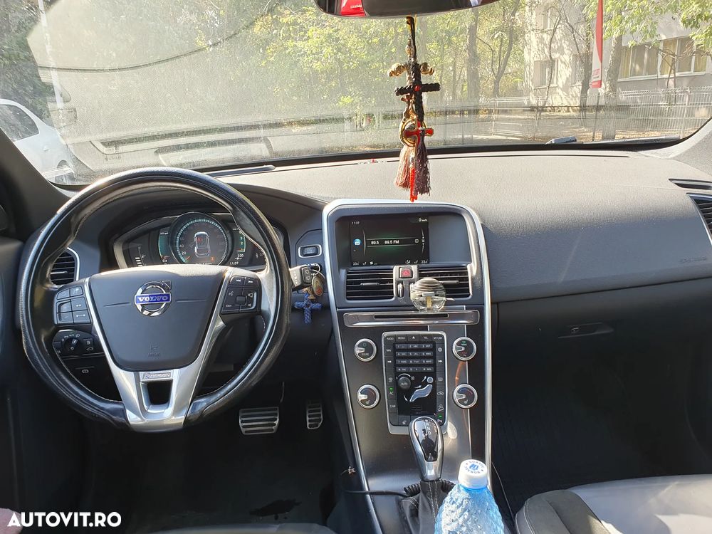 Volvo XC 60 - 10