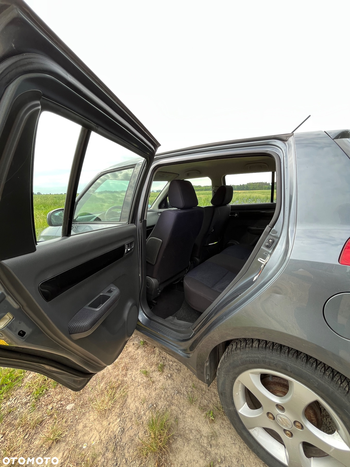 Suzuki Swift 1.3 4x4 Comfort - 13