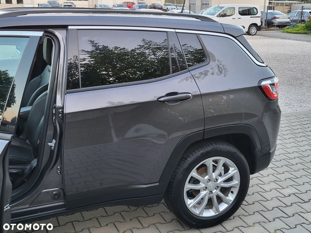 Jeep Compass 1.3 TMair Limited FWD S&S DDCT - 8