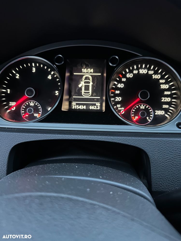 Volkswagen Passat CC 2.0 Blue TDI DSG - 9