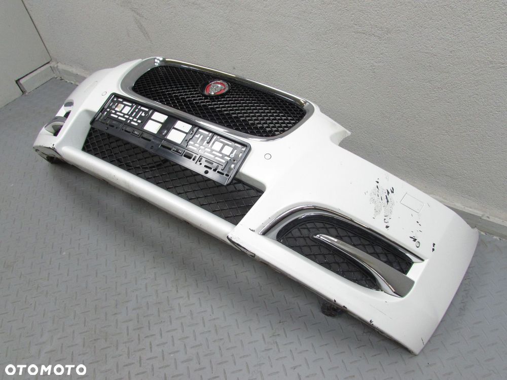 JAGUAR XF 11-15 ZDERZAK PRZOD CX2M-17C831-BB - 9