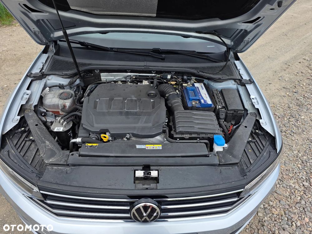 Volkswagen Passat 2.0 TDI SCR DSG 4Motion Business - 22