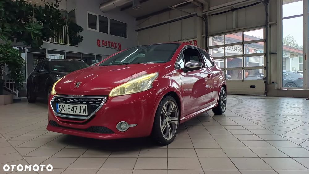 Peugeot 208 1.6 THP GTi - 15
