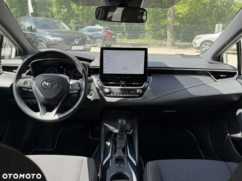 Toyota Corolla - 16