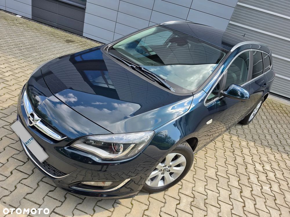 Opel Astra 1.4 Turbo Exklusiv - 14