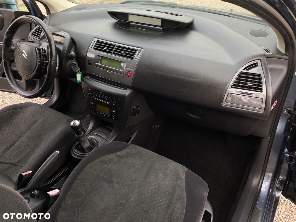 Citroën C4 1.6 16V Exclusive - 33