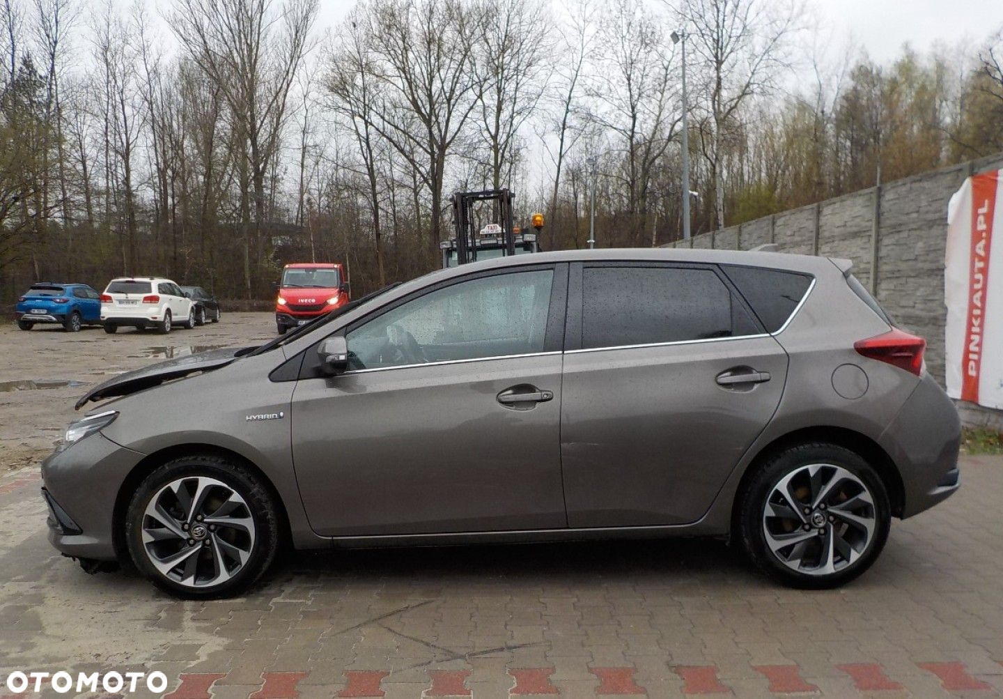 Toyota Auris - 12