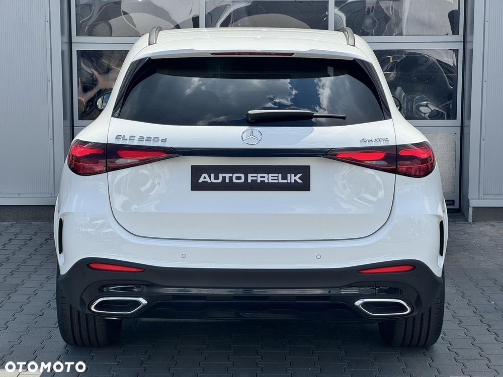 Mercedes-Benz GLC 220 d mHEV 4-Matic AMG Line - 11