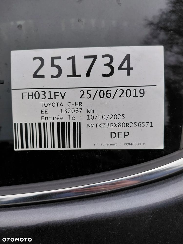 Toyota C-HR Business-Edition - 8