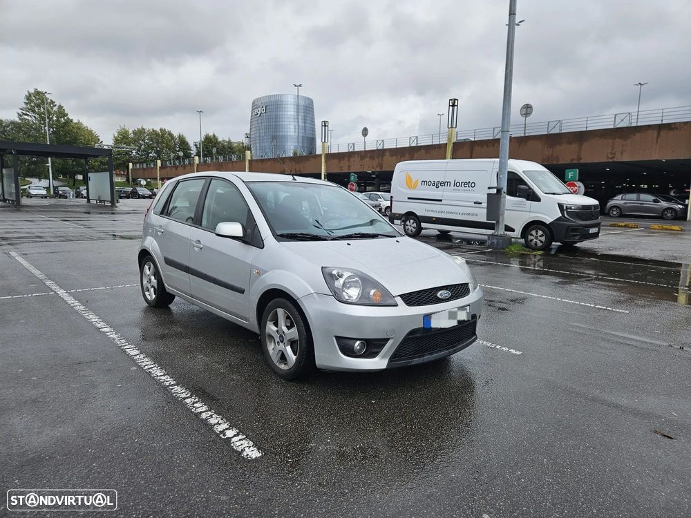 Ford Fiesta 1.25 Zetec - 2