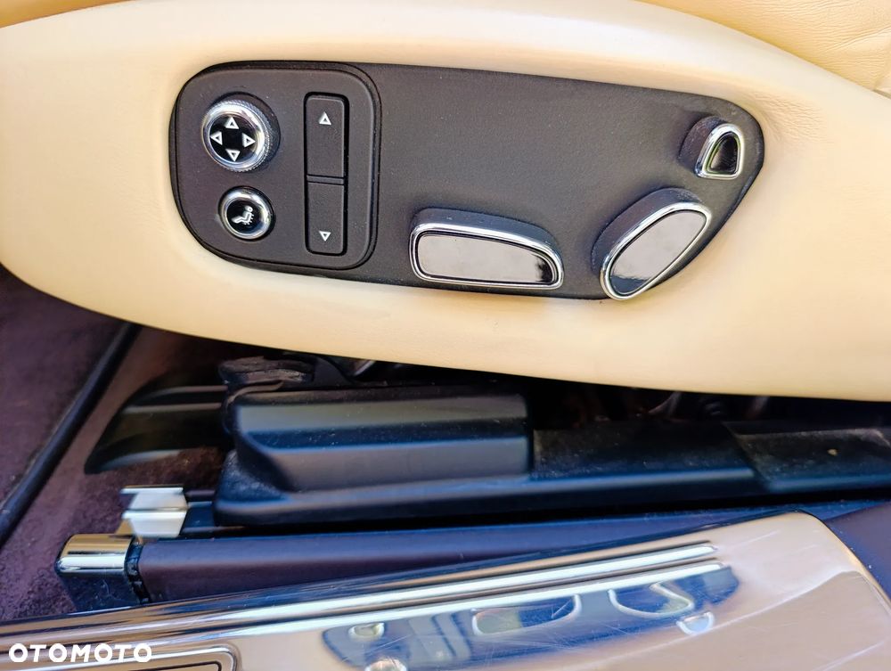 Bentley Mulsanne - 32