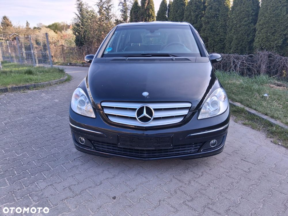 Mercedes-Benz Klasa B 200 CDI Special Edition - 3