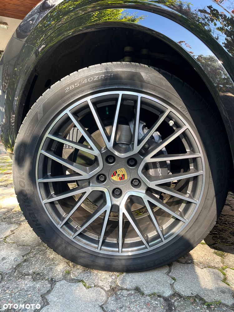 Porsche Cayenne Standard - 10