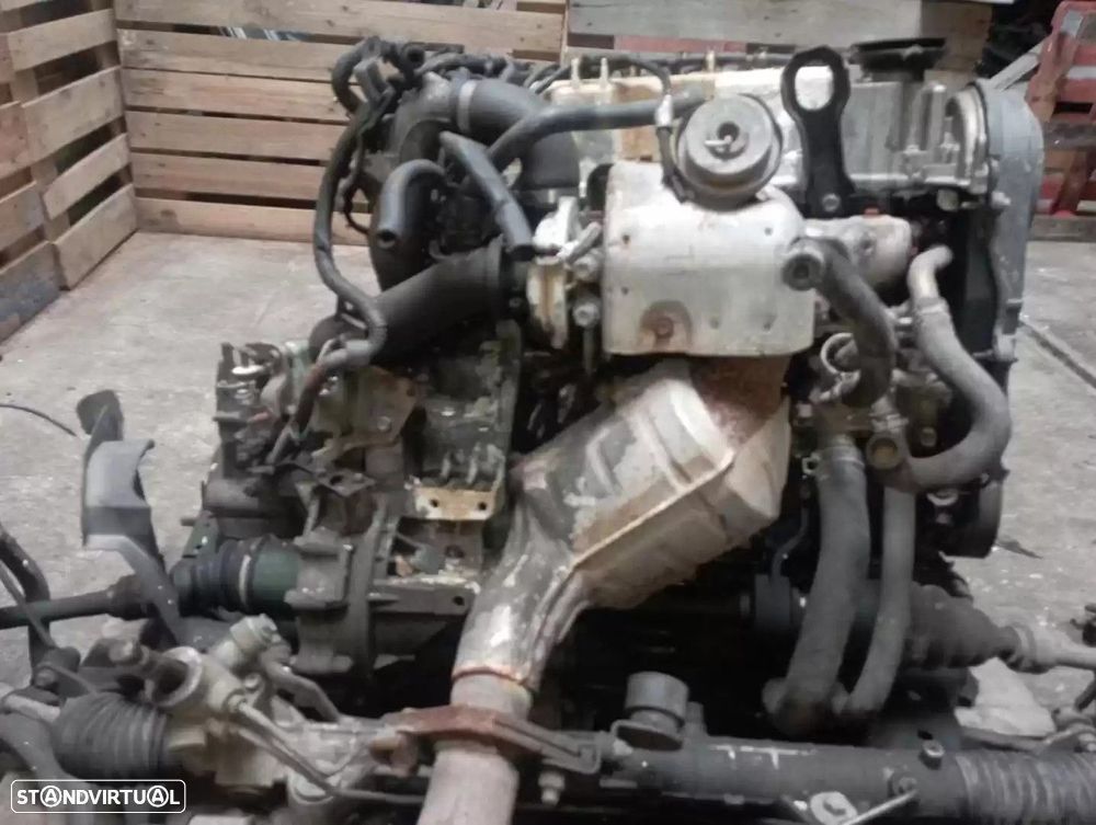 MOTOR COMPLETO MAZDA 6 HATCHBACK 2002 -RF5C - 4