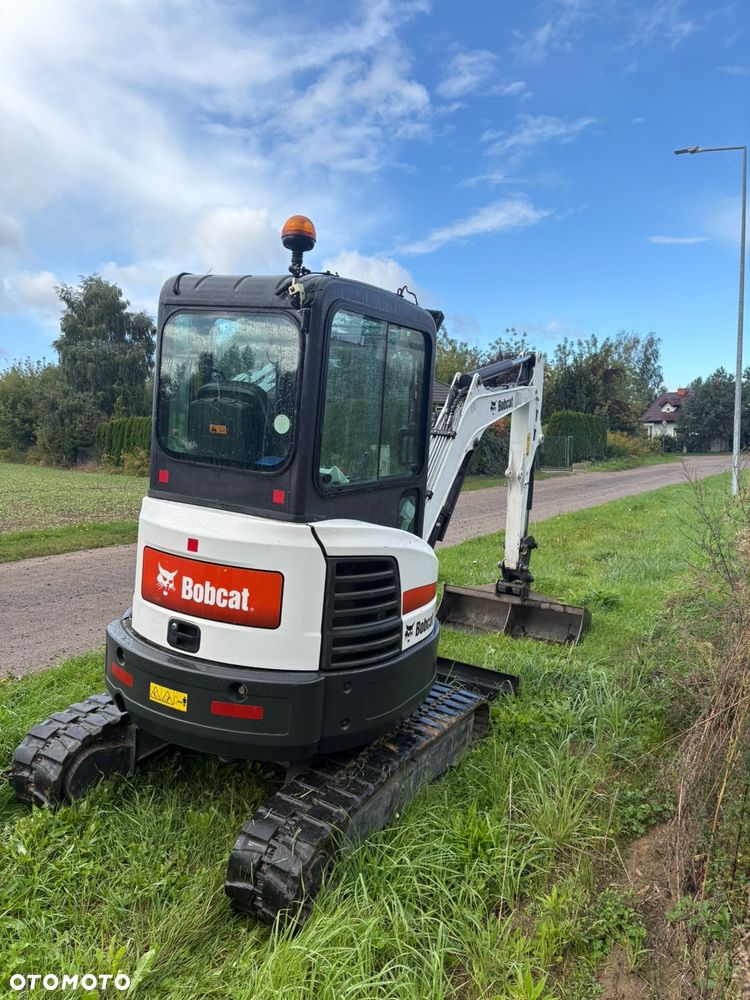Bobcat E26 - 5