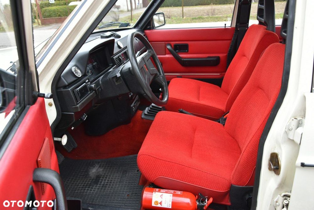 Volvo Seria 200 - 14
