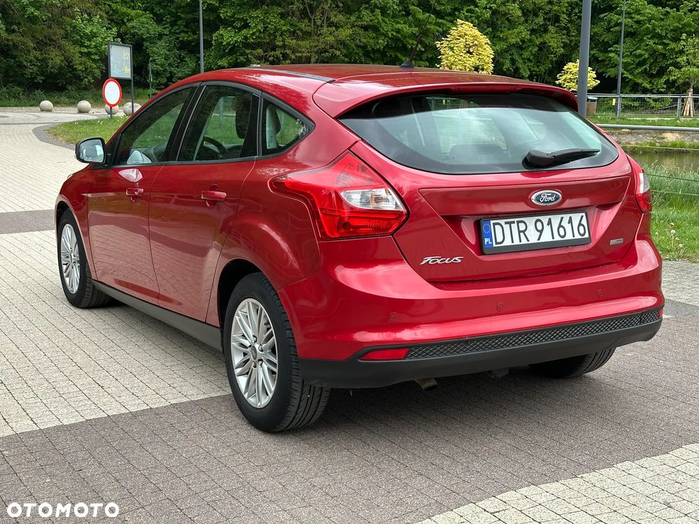 Ford Focus 1.6 TDCi DPF Titanium - 4