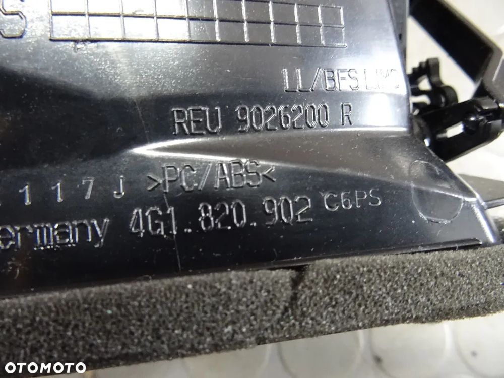 4G1820902 kratka nawiewu prawa  Audi A6 C7  40KM  czesci - 2